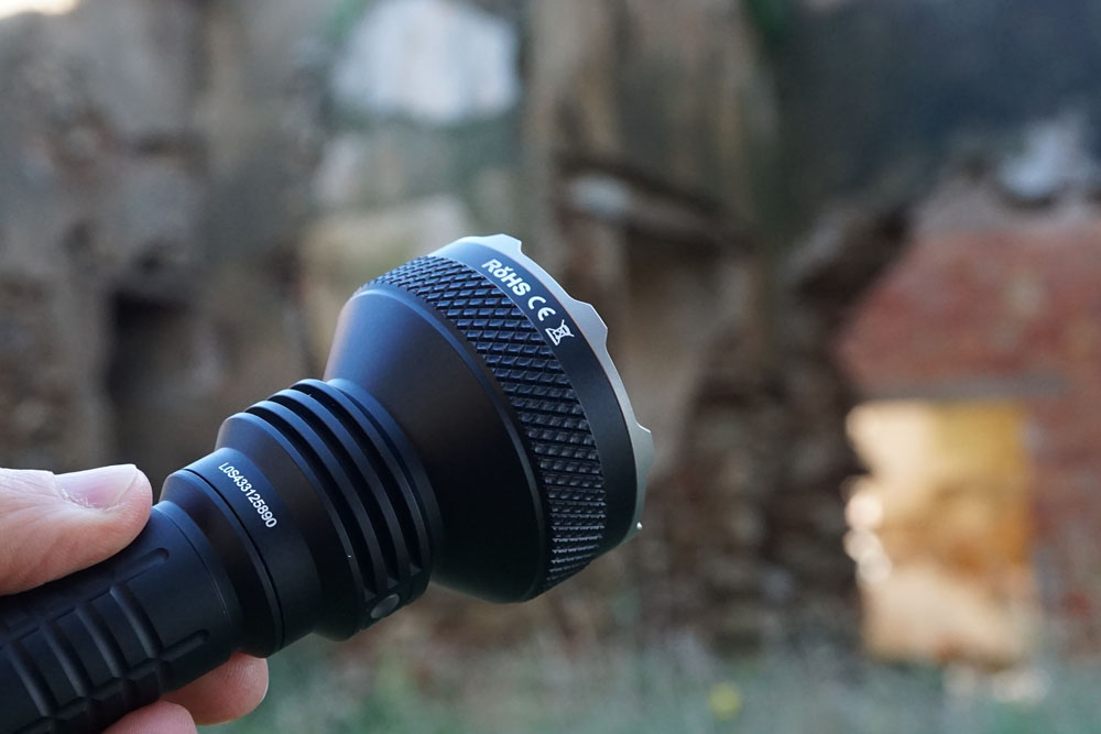 Review] - Acebeam L35 Brightest Tactical Flashlight - 5000lm, 480m